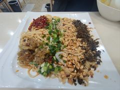金牌燃面-邓老汉燃面村(水井街店)