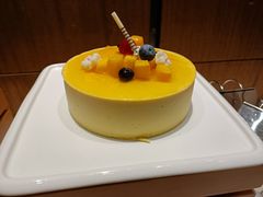 -飨食汇全日制餐厅·昆山皇冠假日酒店(九方店)