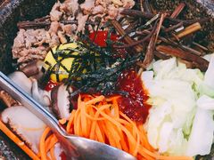 牛肉石锅拌饭-意成料理