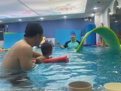 -龙格亲子游泳·水育早教运动中心(龙湾天街店)