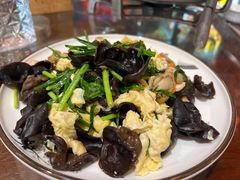 -东来菜馆•手抓海鲜家常菜•海鲜锅贴(鸽子窝店)