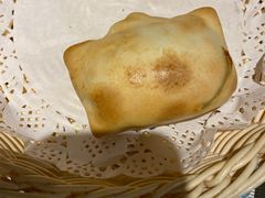 馕坑烤包子-巴扎美食·新疆菜·西域歌舞表演餐厅(新疆大厦店)