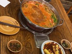 -亮欢寨酸汤鱼(沙冲路店)