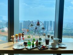 靠窗位-三迪希尔顿酒店·星空酒廊