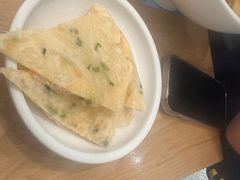 -蒙自源米线大王(花园城商场店)