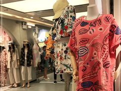 -广州白马服装市场
