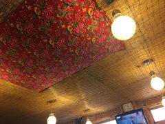 大堂-闯关东东北农家菜(崂山石老人店)