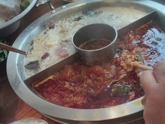 -佬土鹅肠火锅(解放路店)