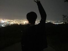 -鬼笑石后山停车场