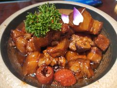 弄塘红烧肉-八大碗·地道东北菜(中街店)