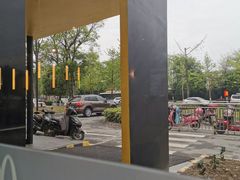 -麦当劳(国际社区店)