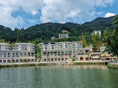 -罗田薄刀峰风景区