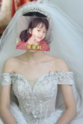 -艾米丽婚纱礼服