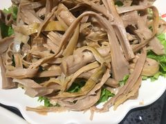-宽板凳老灶火锅(外馆斜街店)