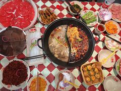 -赵美丽重庆火锅(西安直营总店)