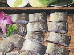 -围炉肉舍丹东海鲜烤肉·烤活鳗(步行街店)