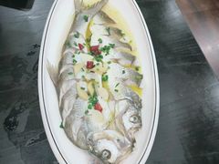 -红樽舫湖景餐厅(太湖渔人码头店)