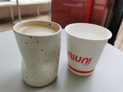 -UNI UNI(环亚凯瑟琳店)