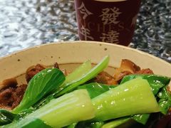 -粉八·云南米线·建水烧烤(常熟路店)