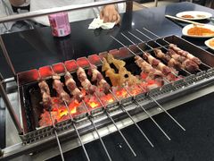 -山川小町·极番烧肉(新地假日广场店)