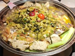 -辣尚瘾·烤鱼·新川菜(交大直营店)
