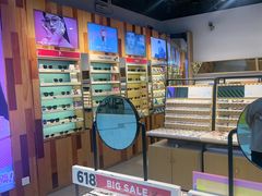 -LOOK眼镜(宝山万达店)