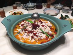 -周渝食惦·酸菜鱼精致川菜(横岗店)