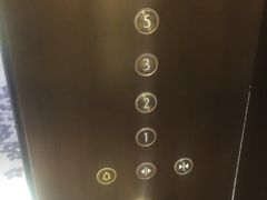 -上海衡山路十二号华邑酒店
