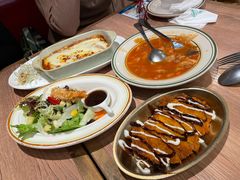 -玛格萝妮比萨屋(四平店)