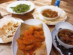 -香山湖家家宴(中山陵店)