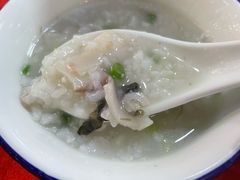 -先鲜鲫鱼粥