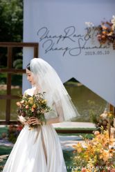 -MECCI婚礼摄影跟拍(红东方广场店)