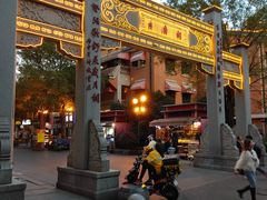 -吉庆街美食广场