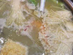 -捞围鲜·港式打边炉(海阳路店)