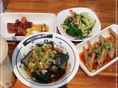 -黑白电视长沙小吃(美林M·LIVE天地东座店)