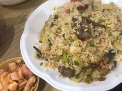 -花溪牛肉米粉(华兴东街店)
