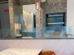 -康师傅私房牛肉面(申虹店)
