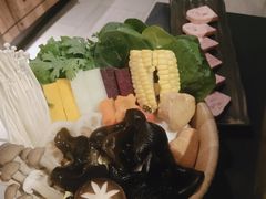 蔬菜拼盘小份-湊湊火锅·茶憩(和平大悦城店)