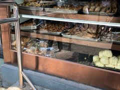 面包甜点陈列柜-老回回饺子馆(海洋馆店)
