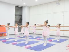 -予荷舞蹈(盛景校区)