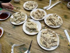 -洪姐川菜东北菜铁锅炖(天生丽街店)