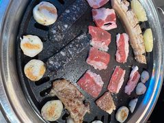 -灶边炉台·东北融合烤肉(南山店)