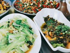 -聚八方土菜馆(余松路店)