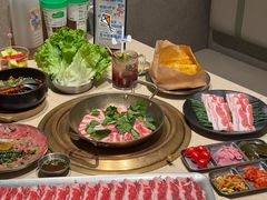 -蚂蚁洞·烤肉大营地(上海静安大悦城店)