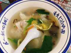 鲜肉馄饨-长人馄饨铺(解放街店)