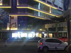 -东港湾大酒店-停车场