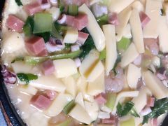 铁板蛋豆腐-华春餐馆(鱼山路店)