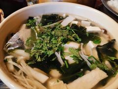 -Cuc Gach Quan Restaurant