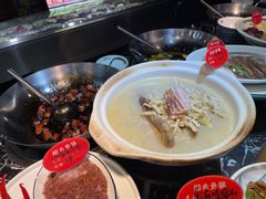 -船夫鱼锅(衢江路店)