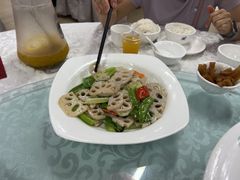 -岭下农庄·农家菜·野生大头鱼·公司团建(福永凤凰山店)